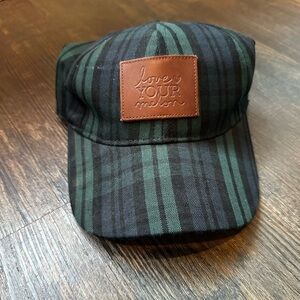 EUC Love your melon hat